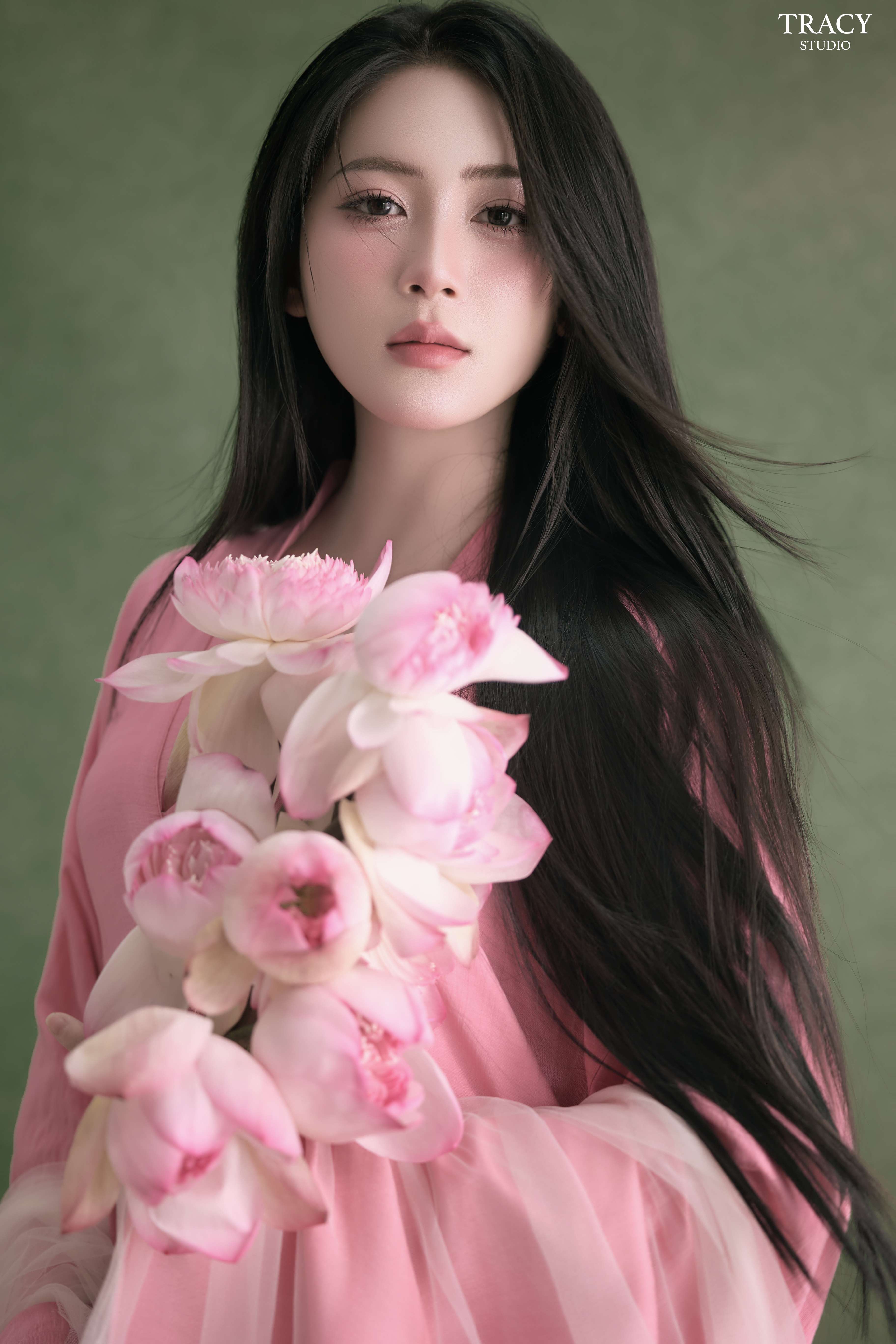 frontend/img/gallery/concept-sen/tracy-studio-chup-concept-sen-hang (5).jpg